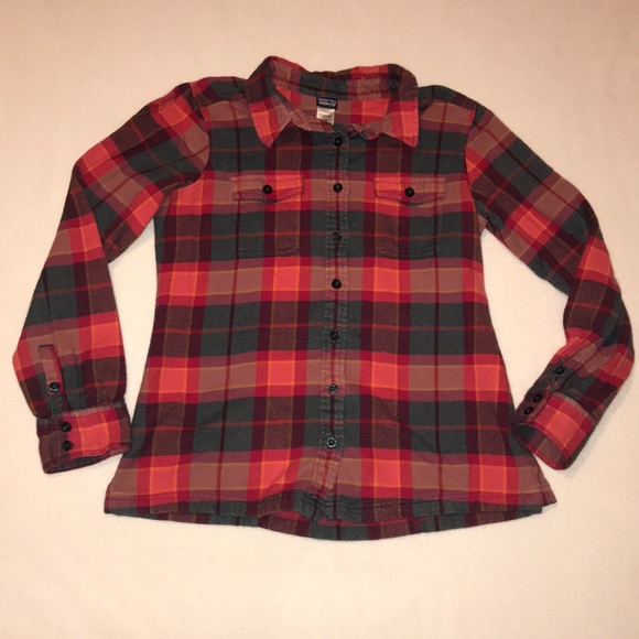 Patagonia Tops - Patagonia Flannel Button Down Shirt Size 8